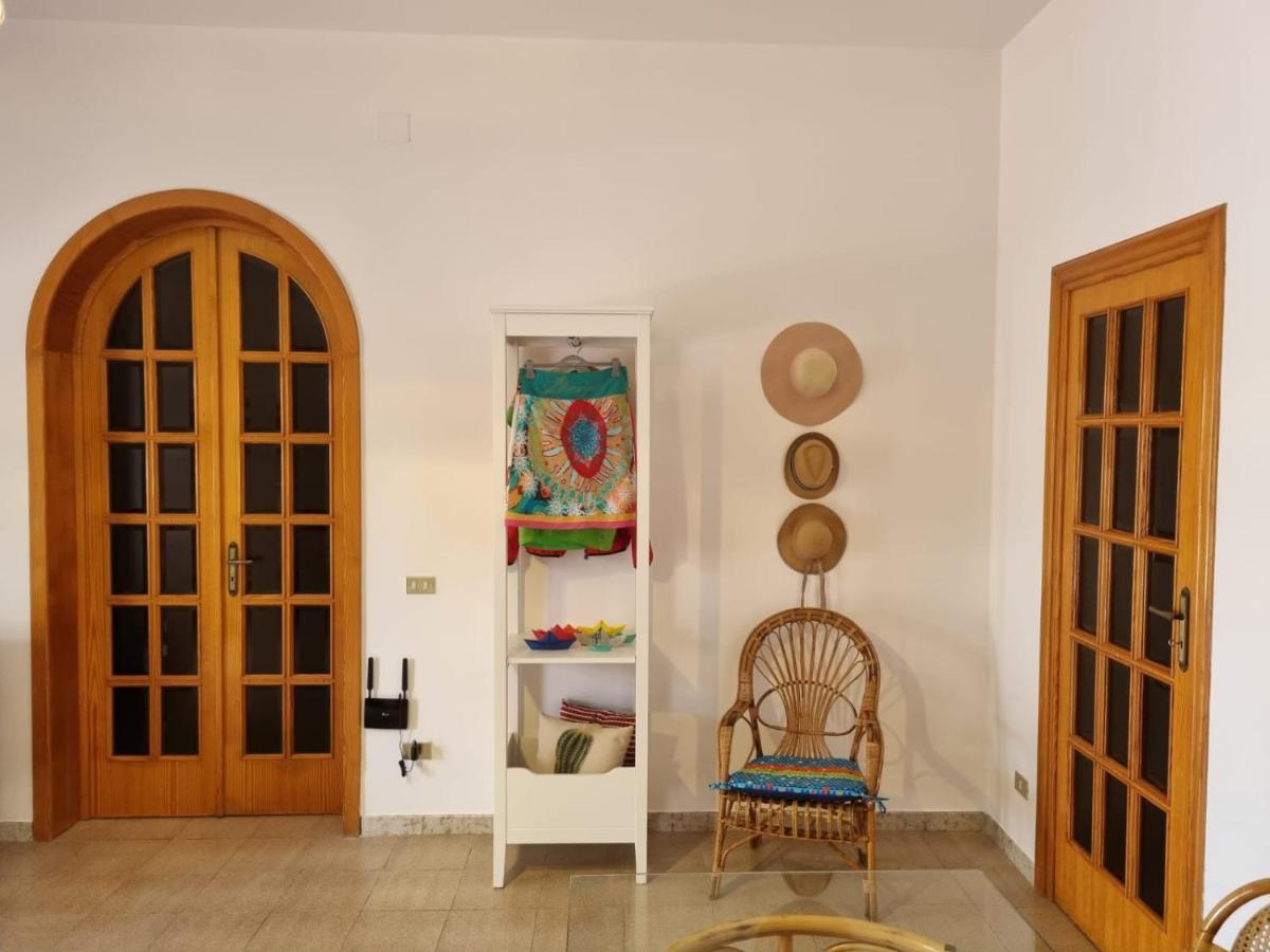 La Villetta Al Mare Порто Чезарео Екстериор снимка